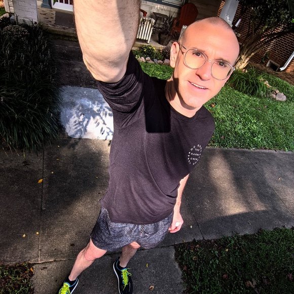 Meet your Posher, Joey - Picture 1 of 1